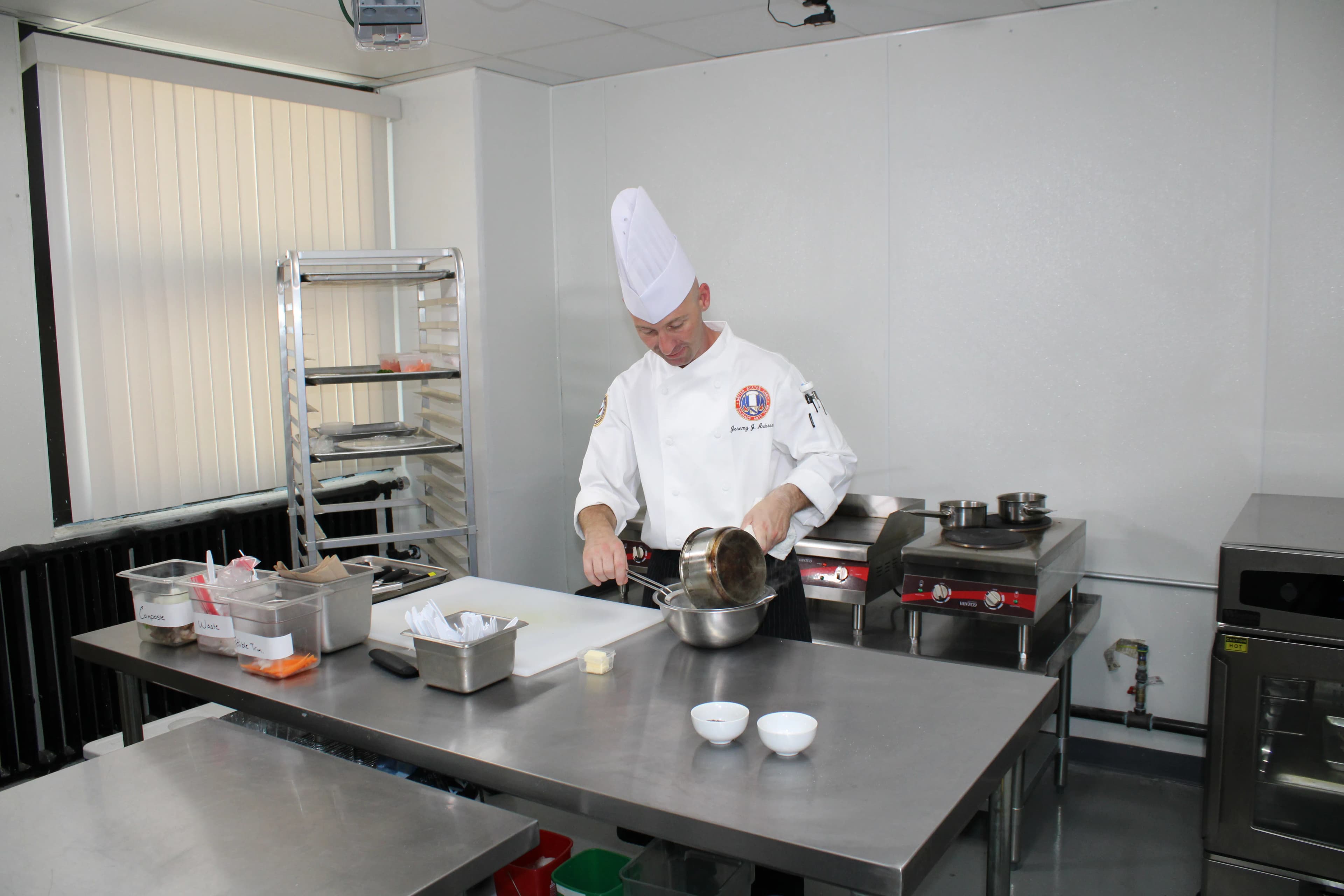 DIG Culinary apprentices in a professional kitchen